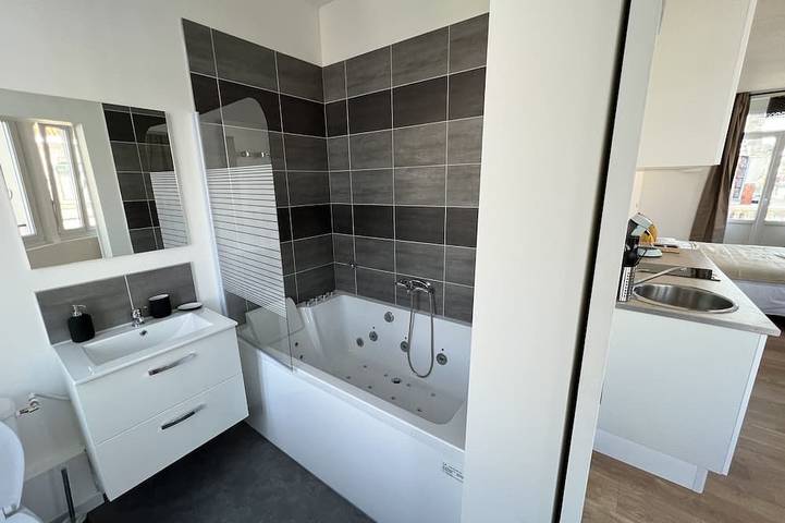 Gîte pour 2 personnes, avec jardin à Liévin - 4