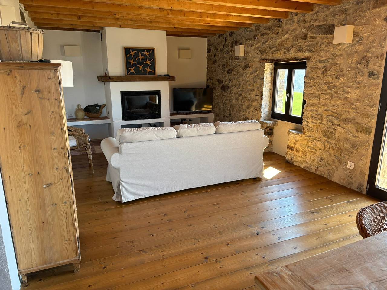 Casa vacacional 'La Coma' con vistas a la montaña, jardín compartido y Wi-Fi in Ogassa, Pirineo Catalan