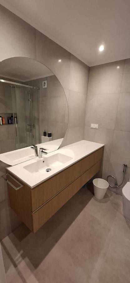 Apartamento para 4 personas, con Vistas en Praia dos Três Irmãos