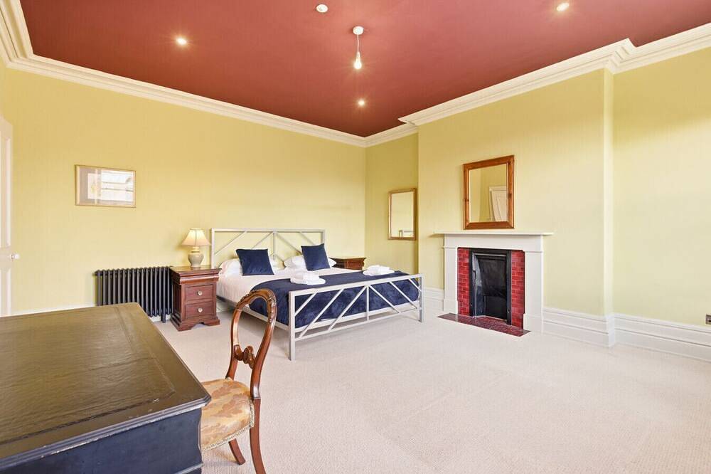 8 Portland Square - North East Escapes in Carlisle, Cumbria