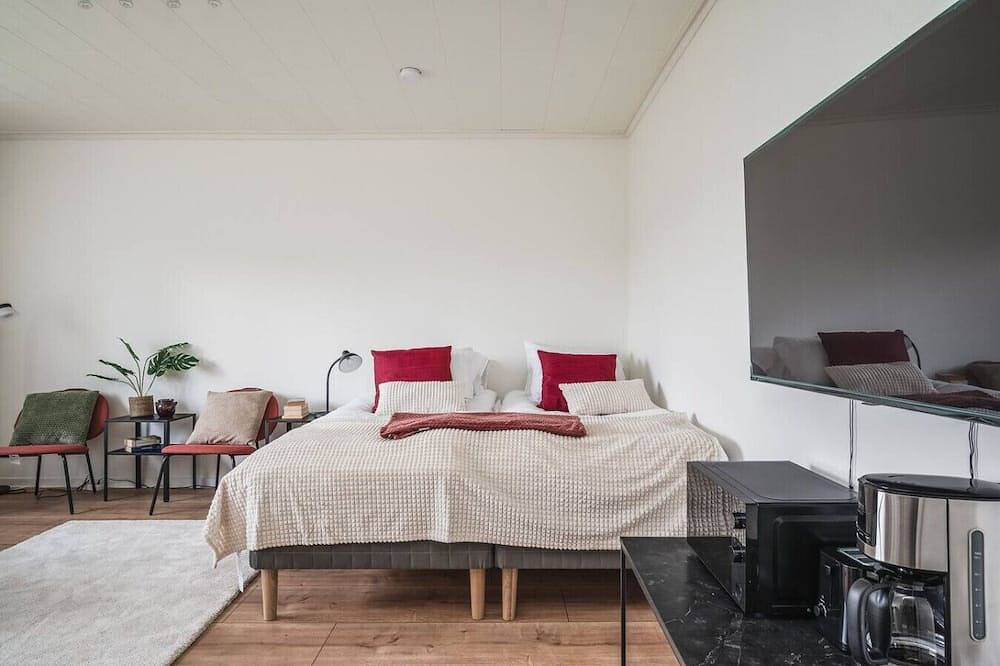 Ganze Wohnung, Cozy & Bright Studio in Peaceful Horndal in Dalarna