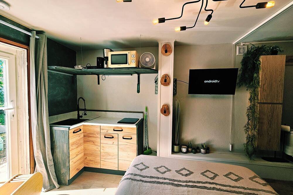 Ganze Wohnung, Elegant and Peaceful Studio - Modern Comfort & Relaxation in Saint-Martin-de-Queyrières, Nationalpark Écrins