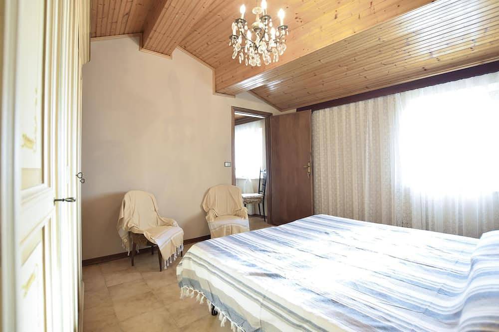 Bella casa con 2 camere da letto a. in Camaiore (Toscana), Riviera Toscana