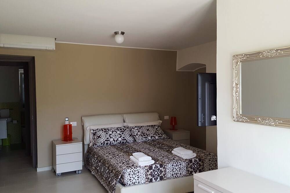 Appartamento intero, Mare e Monti di Simonetta\ncitra 009042-Lt-0049\ncin It009042C2Uvb3Fndl in Tosse (Noli), Noli