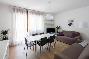 Ferienwohnung für 4 Personen, mit Balkon und Garten in Lido di Venezia