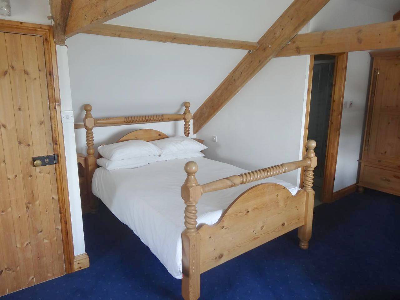 Standard Double Room in Saundersfoot, Pembrokeshire