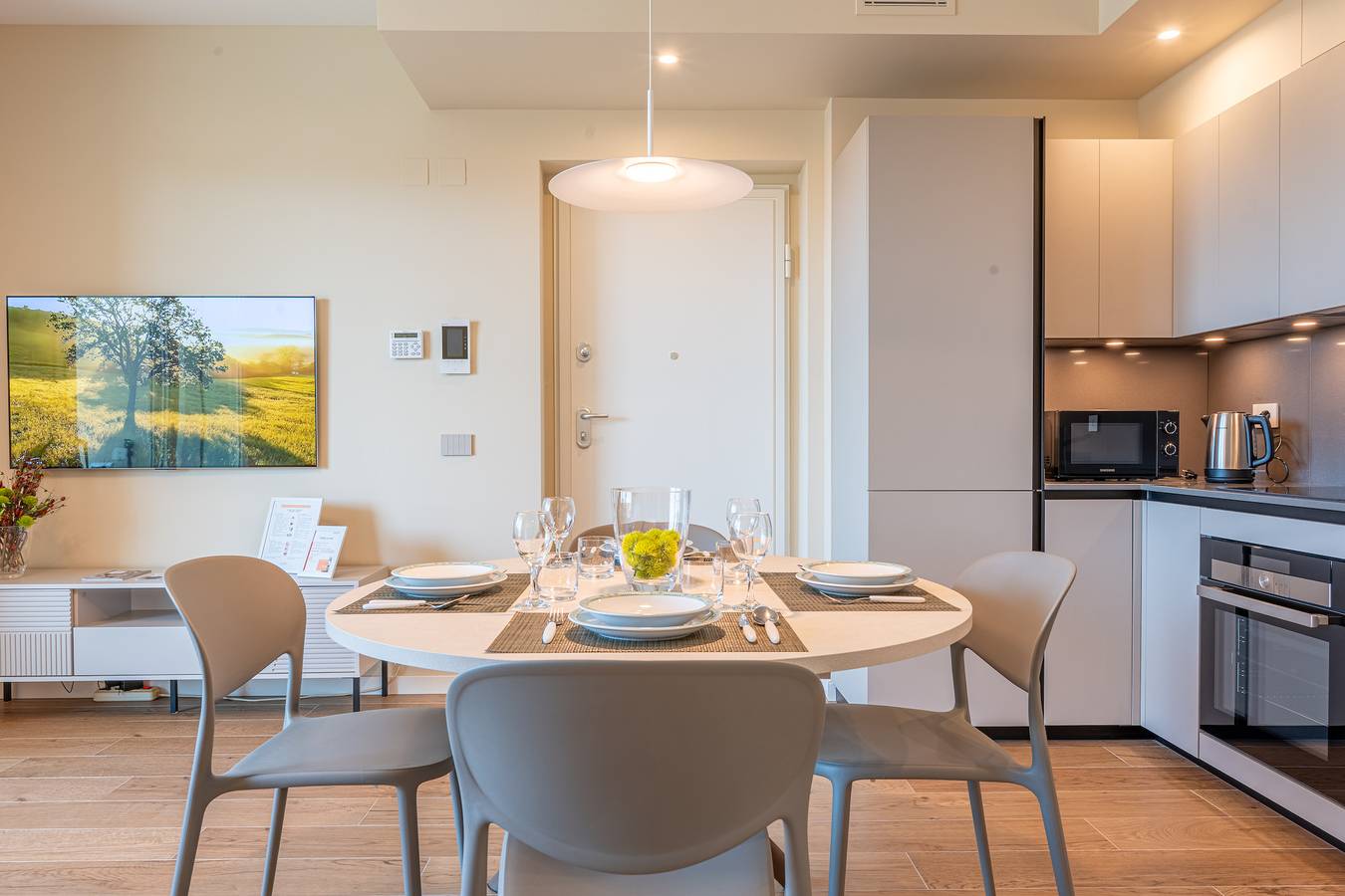 Appartamento intero, Light Garden-Luxury apartment with private parking in Monza, Brianza