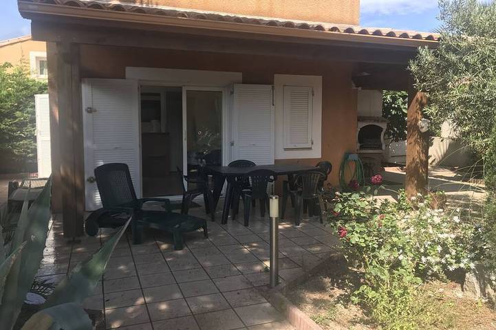 Maison de vacances pour 4 personnes, avec terrasse et jardin, animaux acceptés à Narbonne