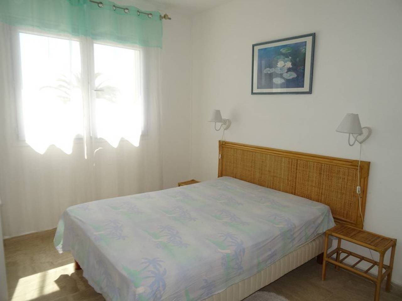 Apartamento entero, Apartamento en primer piso con estacionamiento, cerca de la playa y comercios, Hyères in Hyeres, Parque nacional Port-Cros