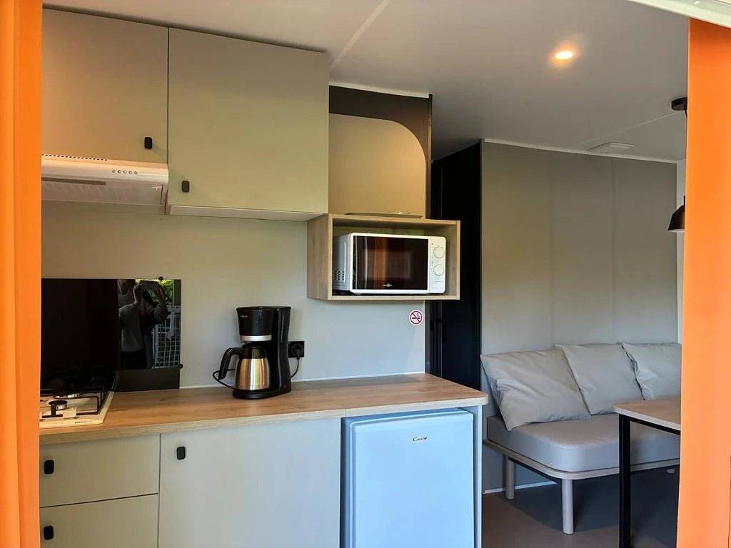 Zecamping 3* animaux acceptés locatif Tv clim 20m2 2 pers in Gex