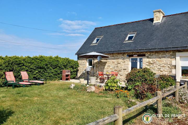 Gîte für 2 Personen, mit Terrasse und Garten - 1