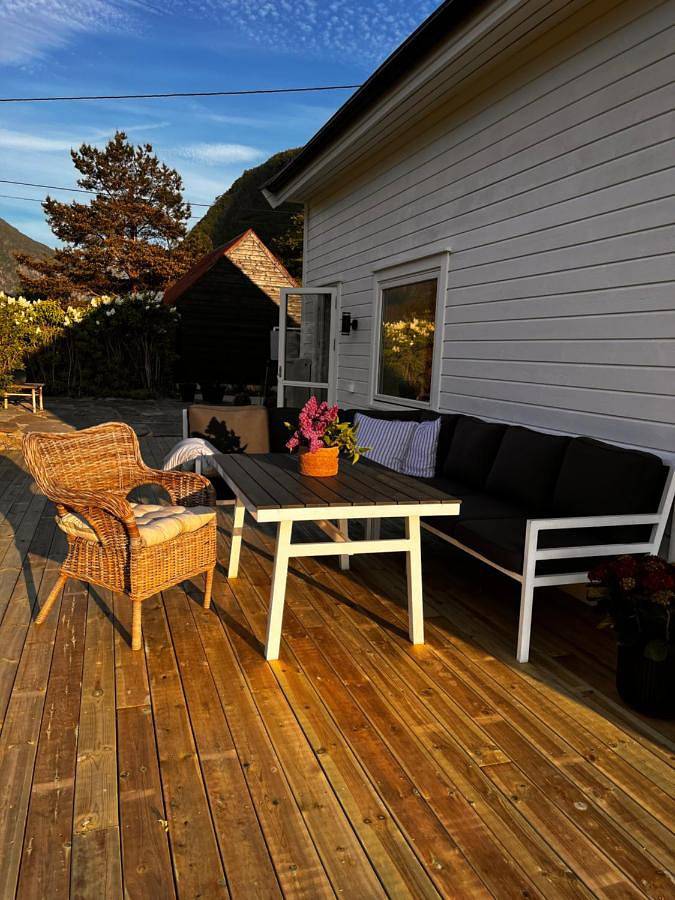 Location de vacances pour 7 personnes, avec jardin et vue, animaux acceptés dans Eidfjord - 3