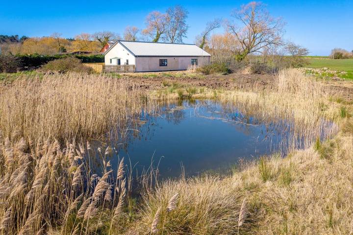 Holiday rental for 4 people, with garden and view in Cley next the Sea