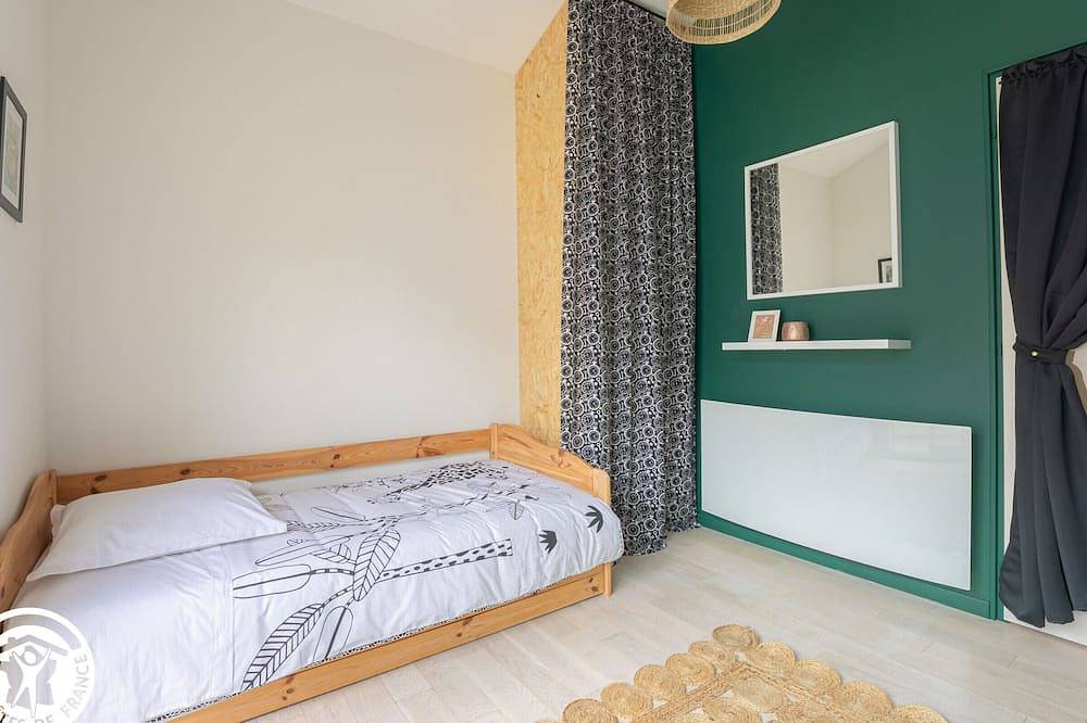 Maison rénovée avec jardin, piscine chauffée et wifi à Mareuil-sur-Lay in Mareuil-sur-Lay-Dissais, Région de La Roche-sur-Yon