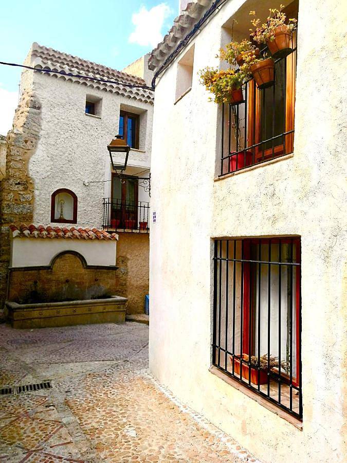 Casa rural para 4 personas, con balcón en Letur - 2