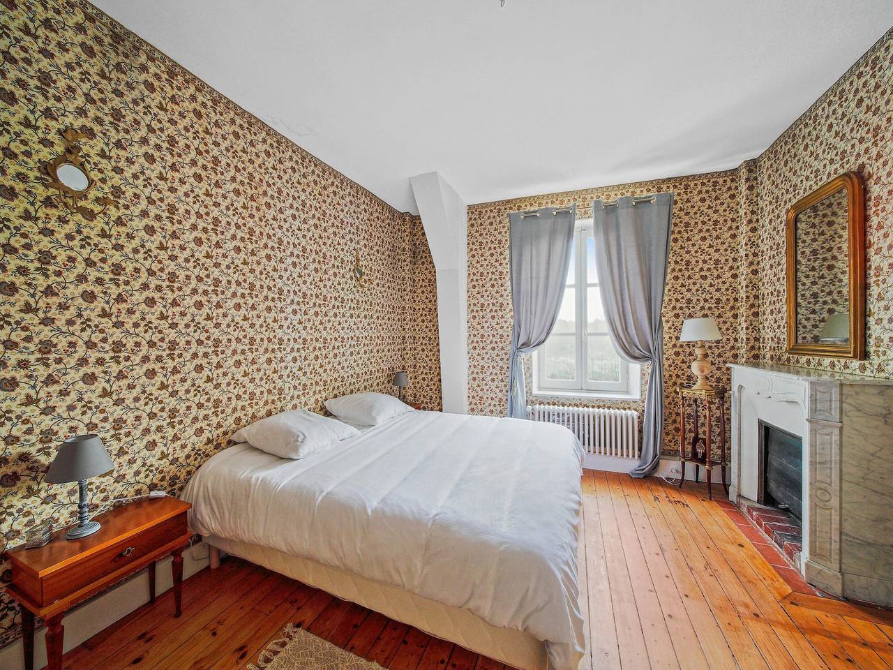 Hermosa mansión con piscina. in Villecerf, Sena y Marne