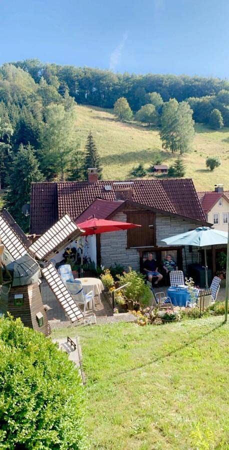 Ferienwohnung für 4 Personen, mit Terrasse und Garten sowie Ausblick in Wieda