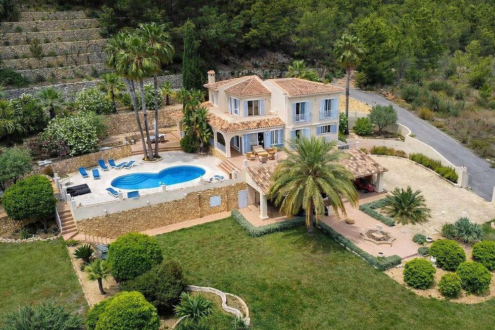 Villa El Paradiso: Jouw Privé-Oase in Altea in Altea La Vella, Altea