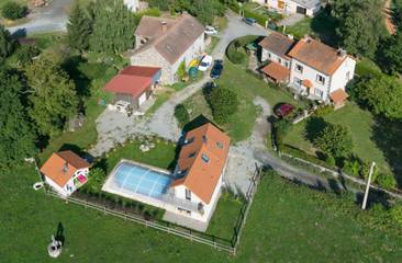 Gîte pour 4 Personnes dans Manzat, Massif central, Photo 3