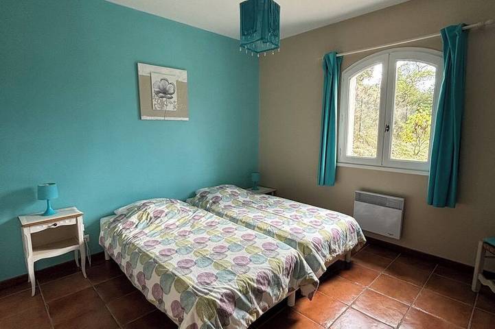 Location de vacances pour 10 personnes, avec balcon et jardin à Lagorce - 4