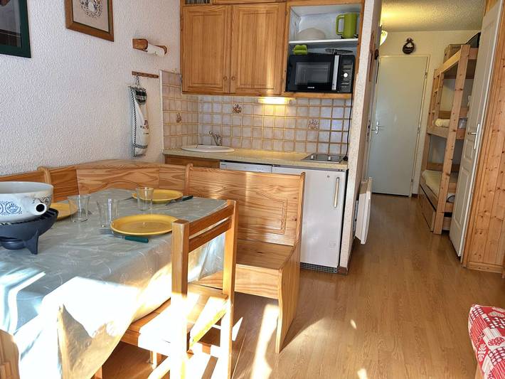 Gîte pour 4 personnes, avec balcon dans Risoul 1850