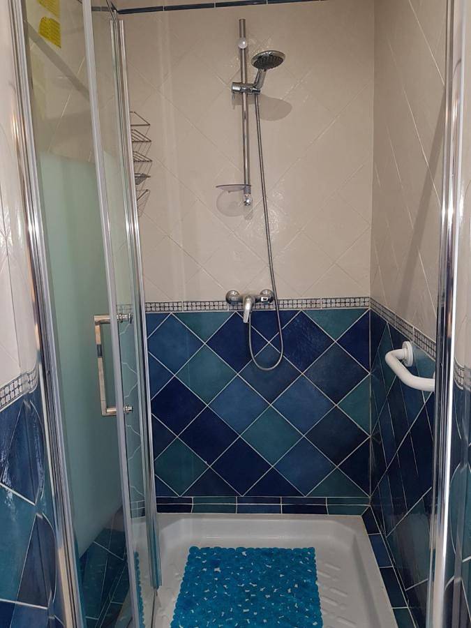 Location de vacances pour 4 personnes, avec Terrasse ainsi que Jardin et Vue à Biganos - 2