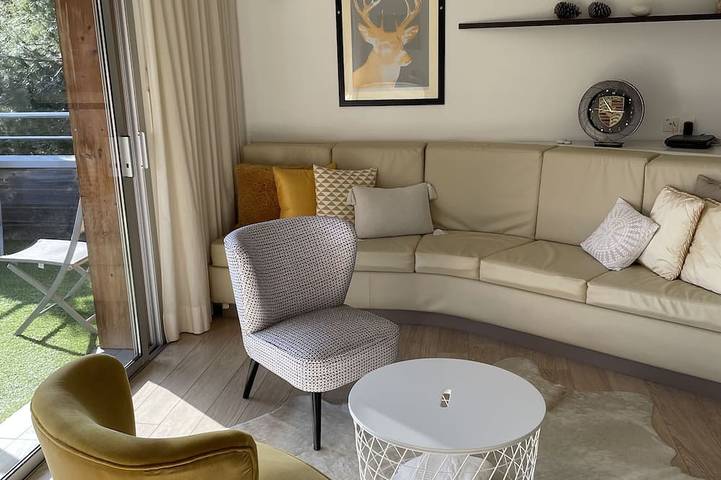 Location de vacances pour 5 personnes, avec jardin dans Santa Giulia