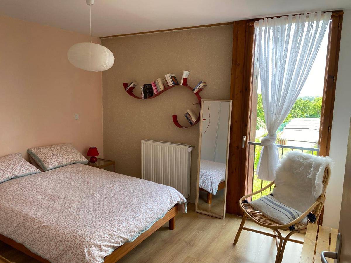 Four-Bedroom House in Saint-Jean-de-Moirans, Isère