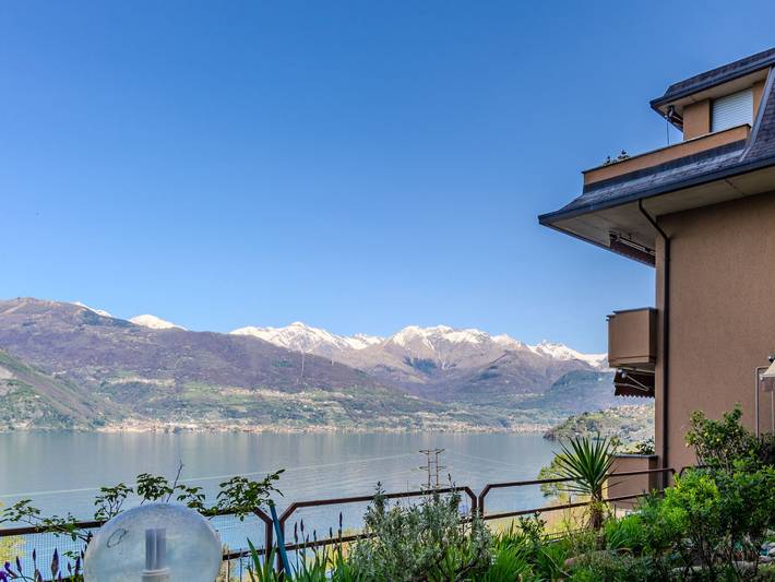 Ferienwohnung für 4 Personen, mit Seeblick und Balkon sowie Ausblick am Comer See - 2