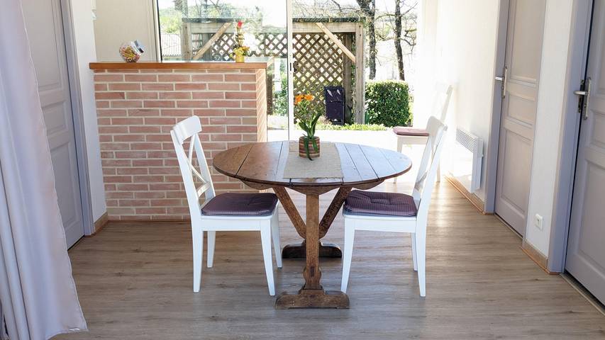 Gîte für 2 Personen, mit Pool und Terrasse in Südfrankreich - 3