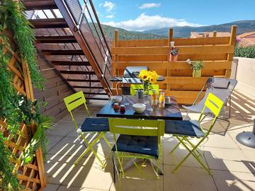 Gîte pour 3 personnes, avec balcon et piscine à Prades