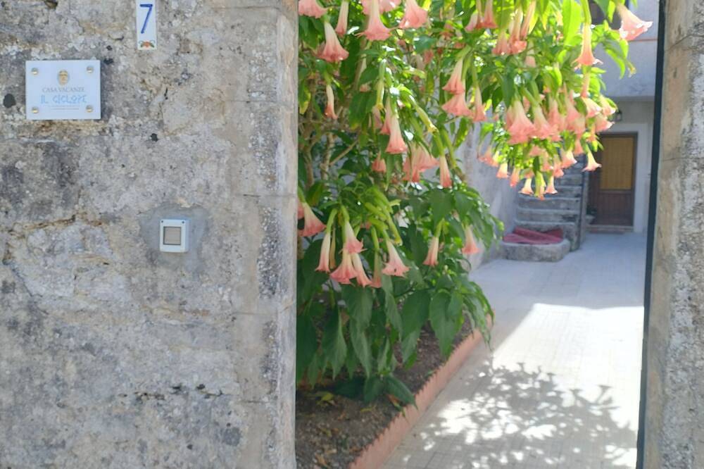 Casa vacanze il ciclope in Erice, Provincia di Trapani