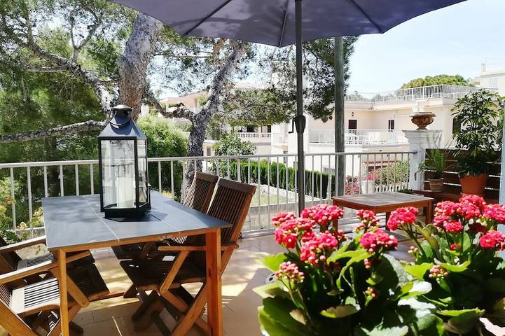 Ferienwohnung für 4 Personen, mit Balkon und Whirlpool - 1