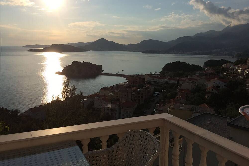 Ganze Wohnung, Penthouse Appartement Sveti Stefan in Sveti Stefan, Opština Budva