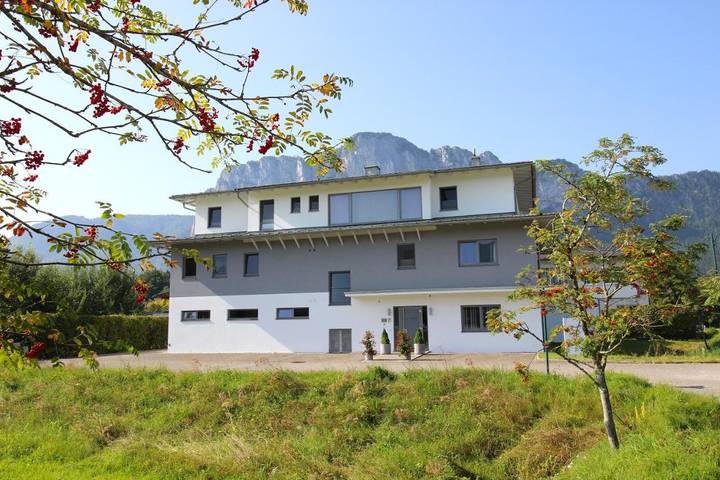 Ferienwohnung für 4 Personen, mit Terrasse und Ausblick in Traunviertel