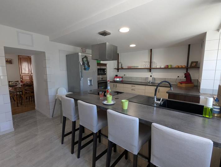 Gîte pour 4 personnes, avec Jardin à Échallat