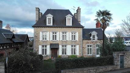 Chambre d’hôte pour 3 personnes, avec jardin et terrasse à Ducey