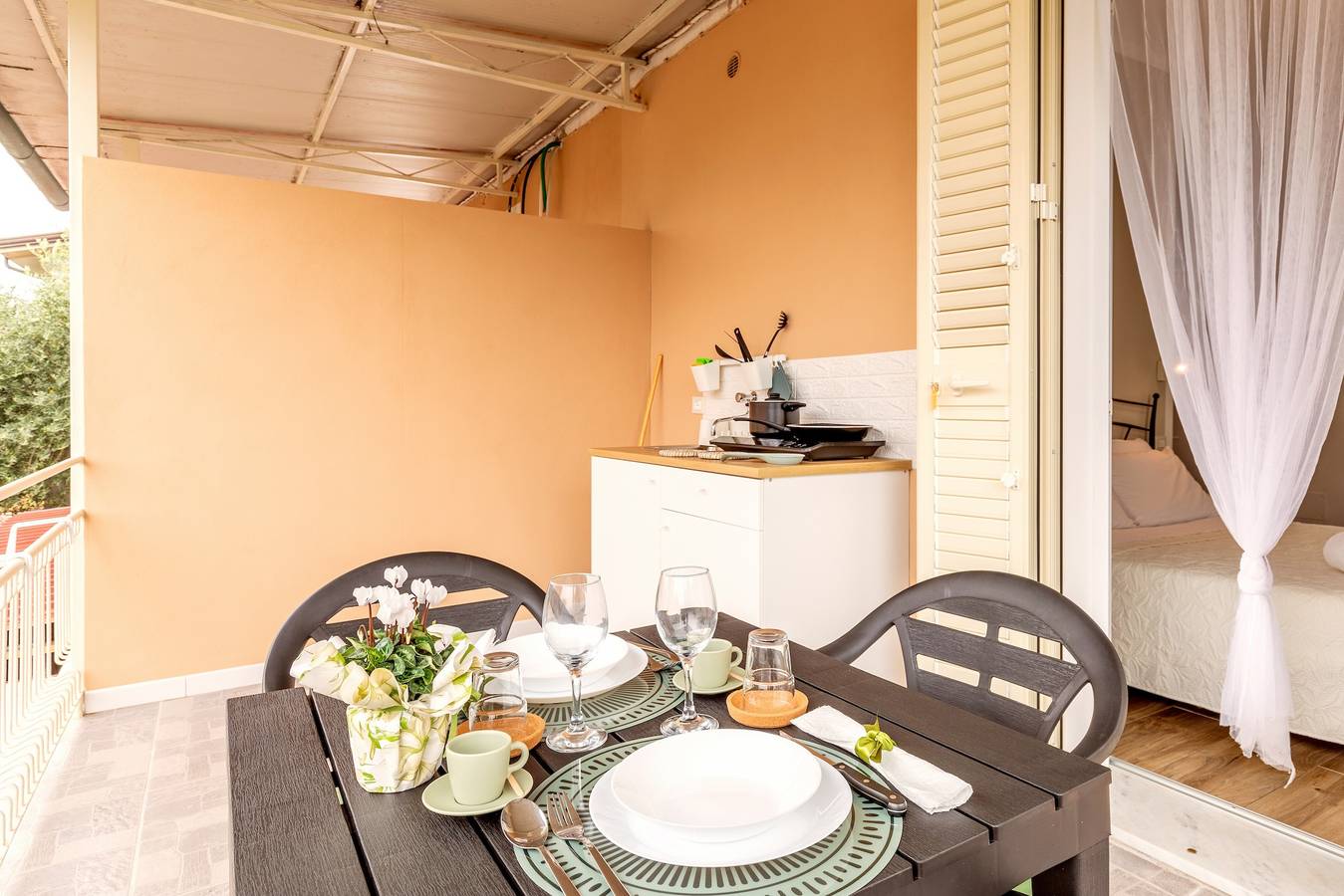Ferienhaus 'Mini Appartamento 1' mit privater Terrasse, Wi-Fi und Klimaanlage in Massa, Italienische Riviera