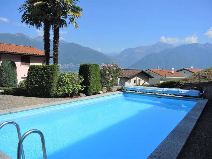 Ferienwohnung für 6 Personen, mit Ausblick und Pool sowie Balkon und Seeblick in Gambarogno - 3