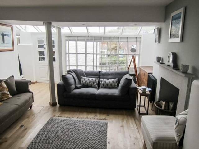 Four-Bedroom House in Newton and Noss, South Devon