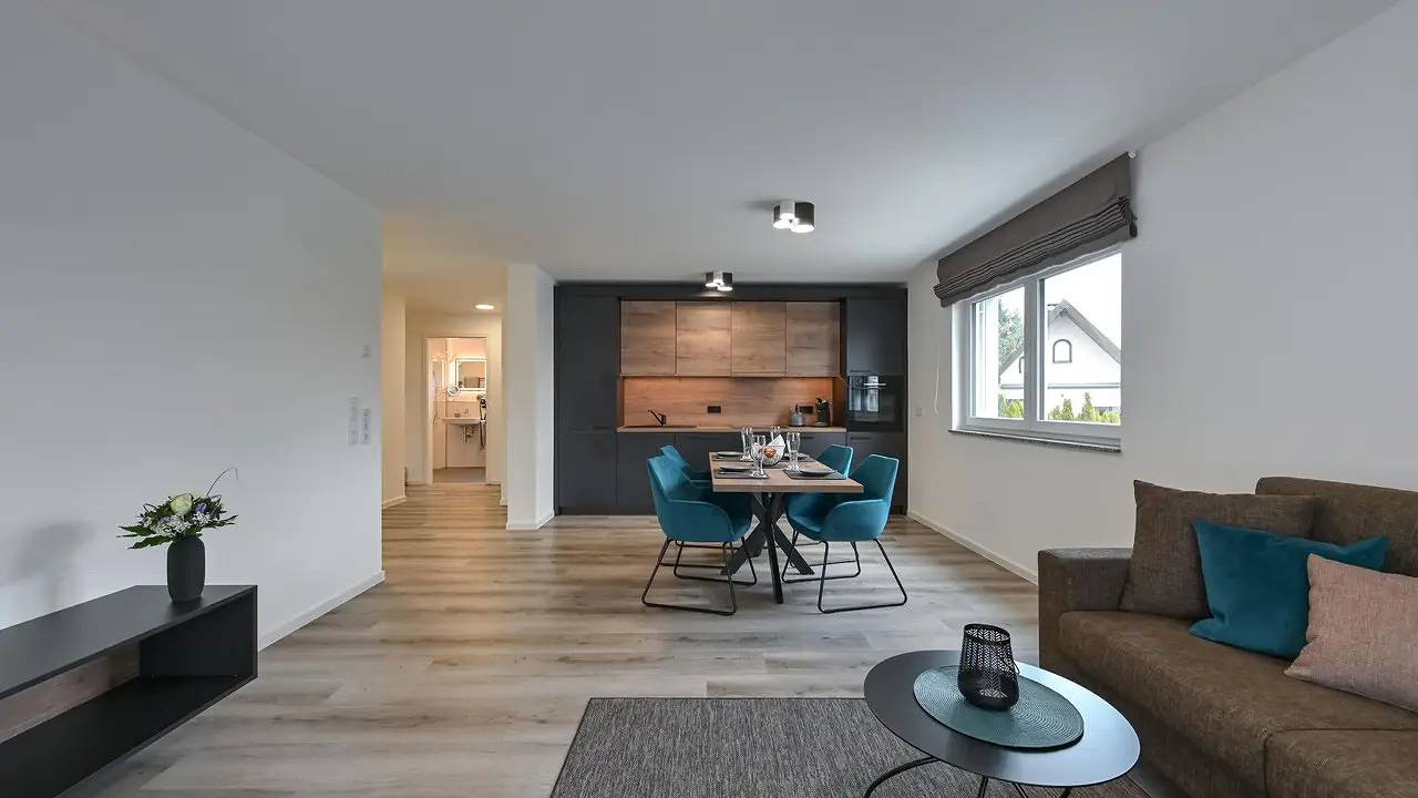 Ganze Ferienwohnung, Ferienwohnung für 4 Personen (95 m²) in Friedrichshafen in Friedrichshafen, Region Bodensee-Oberschwaben