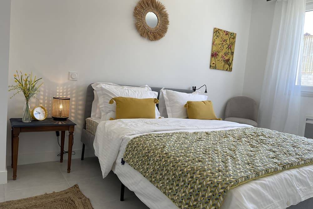 Maison 1-Casa-Vista al campo-Baño en la habitacion in Entraigues-sur-la-Sorgue, Vaucluse