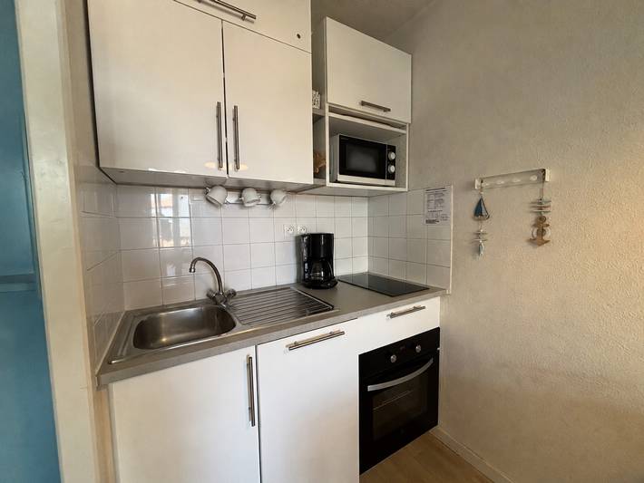 Apartamento entero, Encantador estudio - 4 pers. a 2 min de la playa in Urrugne, Region de Bayona
