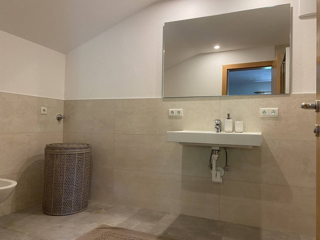 Ganze Wohnung, Apartment 'Leite' mit Bergblick, Gemeinschaftsgarten und Wlan in Bichl (Ratschings), Ratschings