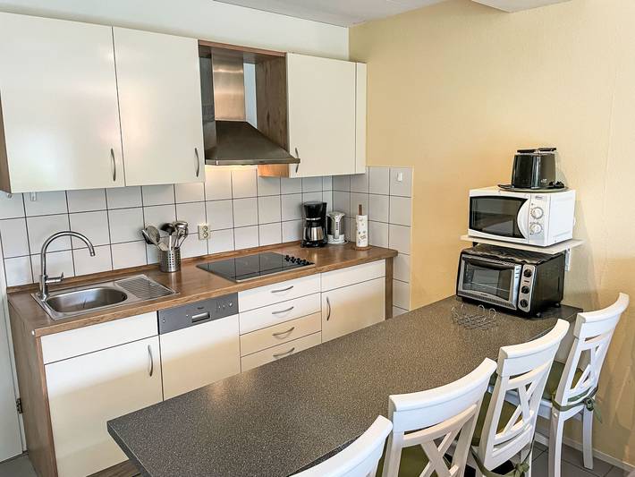 Ferienhaus für 4 Personen, mit Terrasse und Garten in Butjadingen - 3