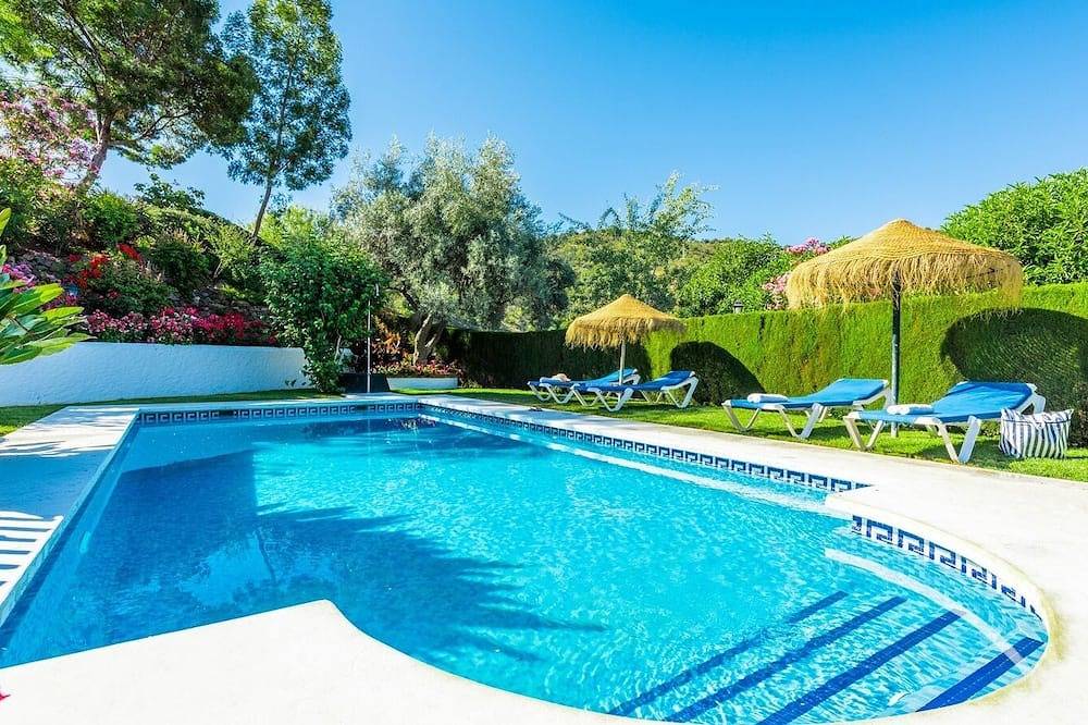 Casa Rural Castillo Málaga in Málaga (Este), Malaga
