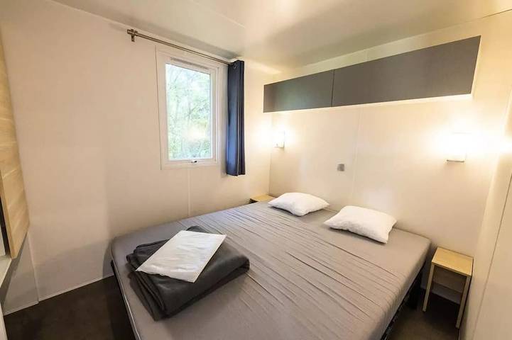 Mobil home pour 4 personnes à Sainte-Catherine-de-Fierbois - 2