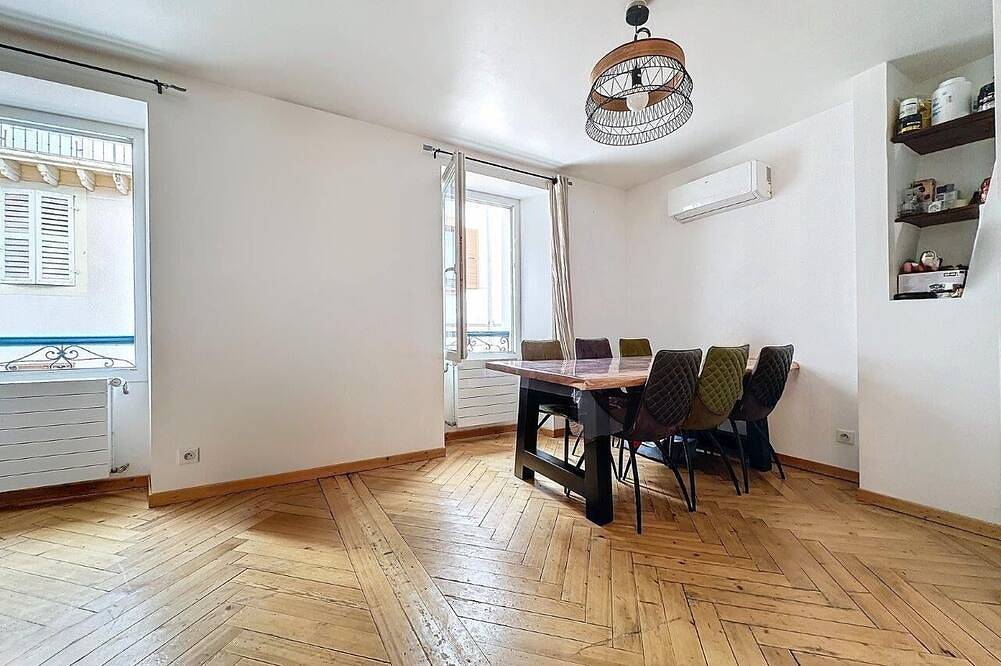 Ganze Wohnung, Appartement Leman En Plein Centre de Evian les Bains , à 250 Mètre du lac in Évian-les-Bains, Thonon-les-Bains und Umgebung