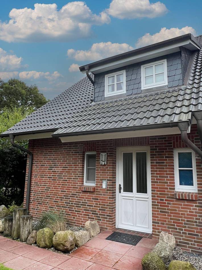 Ganze Ferienwohnung, Haus Dünenhof, Whg. Glück im Winkel in St. Peter-Bad, St. Peter-Ording