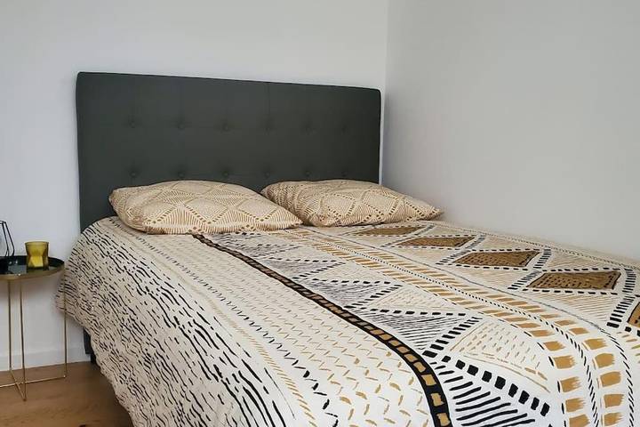 Gîte pour 4 personnes, avec jardin à Osny - 2